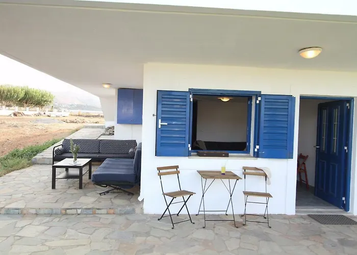 Mantilida Villa & Studio